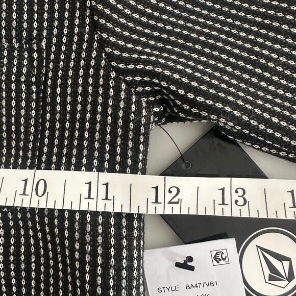 NWT Toddler Volcom Hooded Button Up Flannel size 18mo - Picture 5 of 9